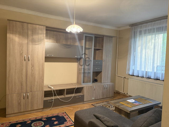 Kiadó panellakás, albérlet, VIII. kerületben, Nap utcában