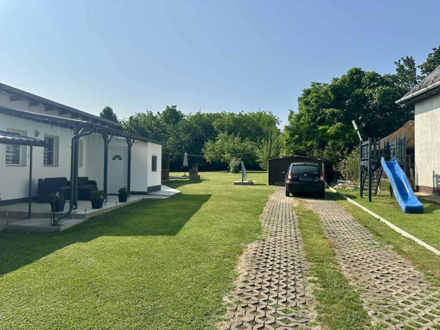Eladó családi ház, Balatonberényben 79.9 M Ft, 4 szobás