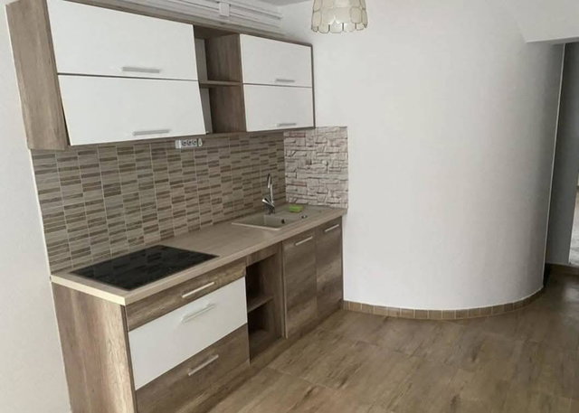 Kiadó téglalakás, albérlet, Oroszlányban 150 E Ft / hó