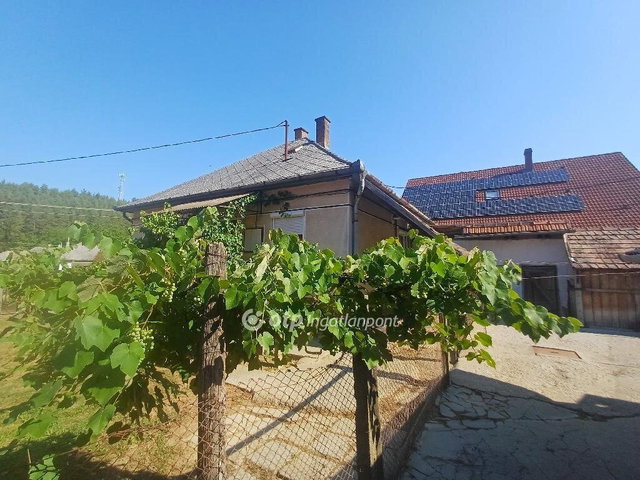 Eladó családi ház, Bükkszéken 26.9 M Ft, 2+1 szobás