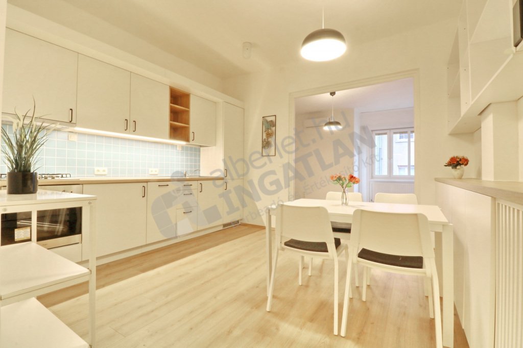 2 bed · 56m² · 300.000 ft