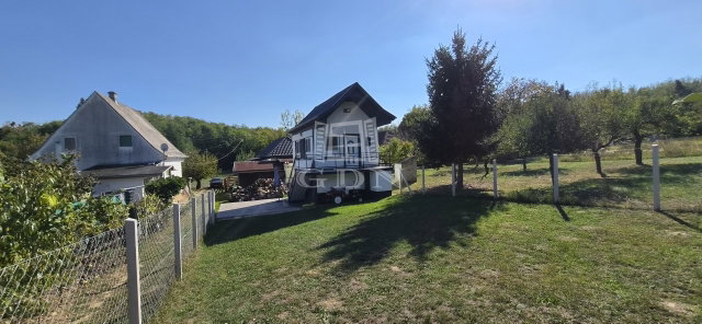 Eladó nyaraló, Zalakaroson 37.5 M Ft, 1 szobás