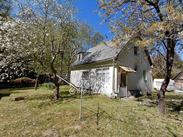 Eladó nyaraló, Szarvaskőben 65 M Ft, 1+2 szobás