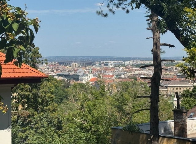 Eladó családi ház, Budapesten, XI. kerületben 1400 M Ft