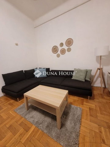 Eladó téglalakás, Budapesten, V. kerületben 109 M Ft, 2 szobás