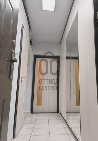 Eladó panellakás, Szentendrén 77.7 M Ft, 2 szobás
