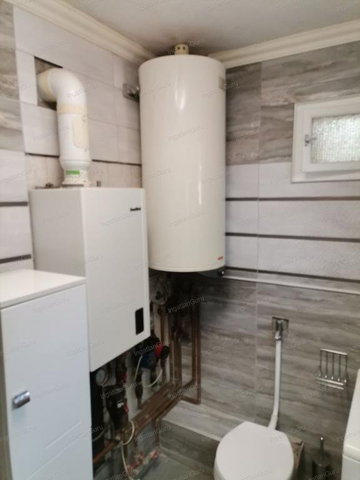 Eladó családi ház, Kecskeméten 99.9 M Ft, 6 szobás