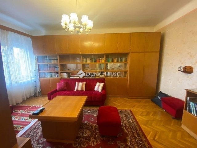 Eladó téglalakás, Kecskeméten 42 M Ft, 1+1 szobás