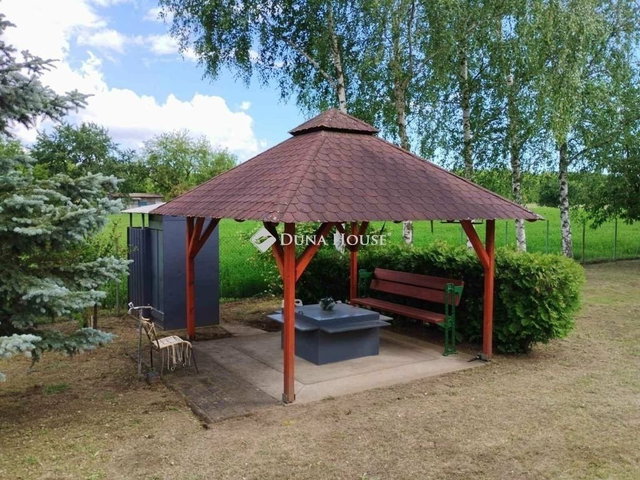 Eladó nyaraló, Jászberényben 12.5 M Ft, 3 szobás