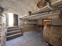Eladó családi ház, Bakon 43.9 M Ft, 7 szobás