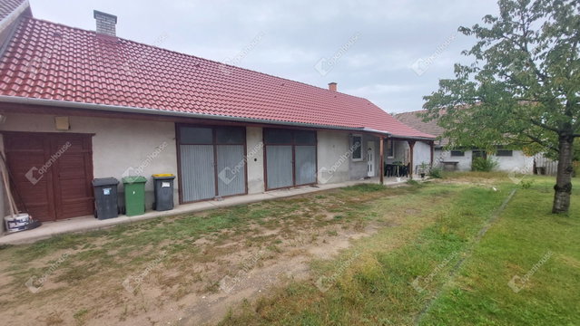 Eladó családi ház, Dabason 54 M Ft, 4 szobás