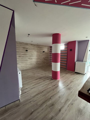 Eladó üzlethelyiség, Győrött 124.9 M Ft, 3 szobás