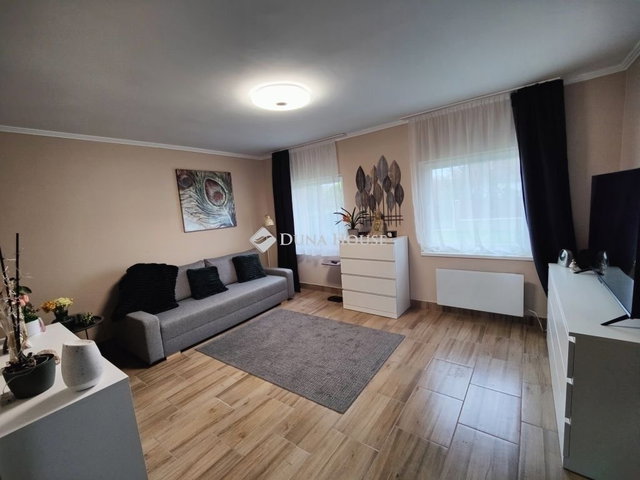 Eladó családi ház, Dömsödön 56.9 M Ft, 3 szobás