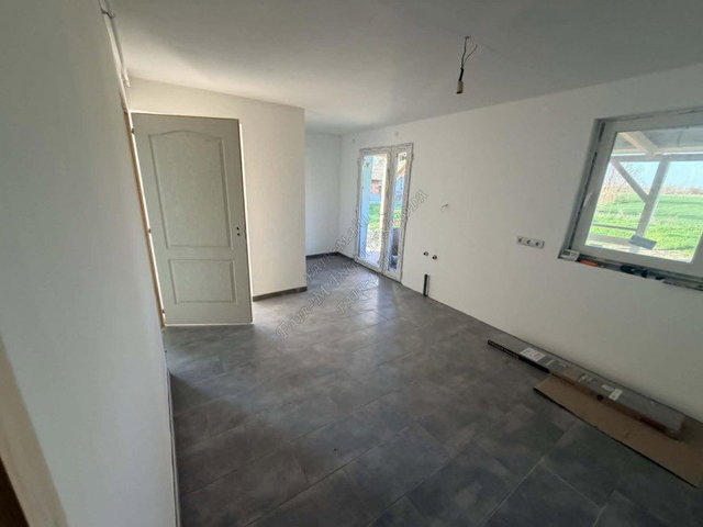 Eladó családi ház, Földeákon 32.9 M Ft, 1+2 szobás