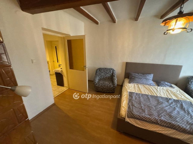 Eladó családi ház, Tiszaderzsen 28 M Ft, 3+2 szobás