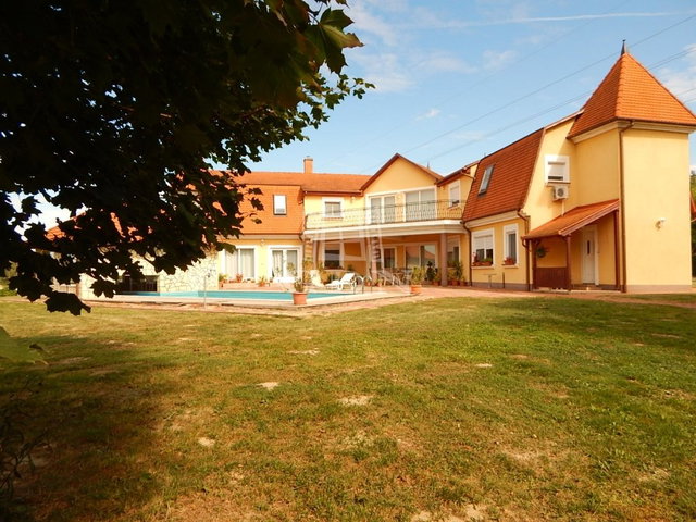Eladó hotel, Kaposváron 249.99 M Ft / költözzbe.hu