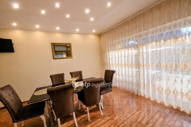Eladó családi ház, Budapesten, XVII. kerületben 269.9 M Ft