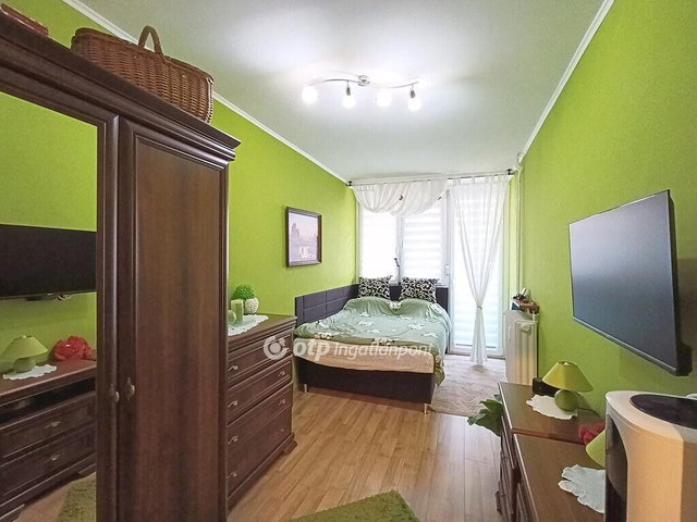 Eladó téglalakás, Mosonmagyaróváron 61.9 M Ft, 2 szobás