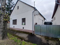 Eladó családi ház