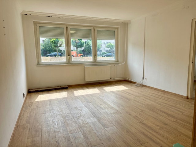 Eladó panellakás, Budapesten, XX. kerületben 61.8 M Ft, 3 szobás