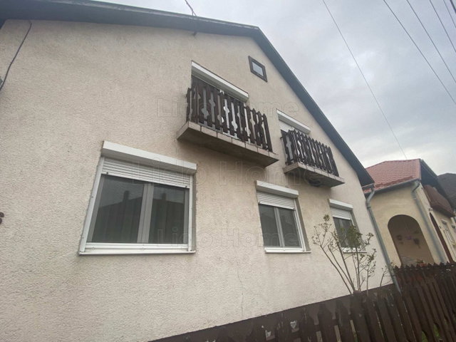 Eladó családi ház, Nagykanizsán 66.9 M Ft, 5 szobás
