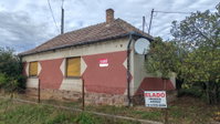 Eladó családi ház, Szigetváron 24.5 M Ft, 3 szobás