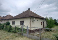 Eladó családi ház