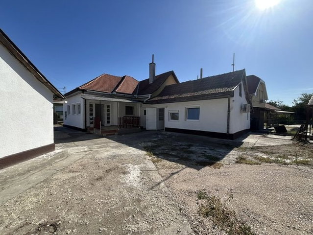 Eladó családi ház, Dunaharasztin 74.9 M Ft, 3 szobás