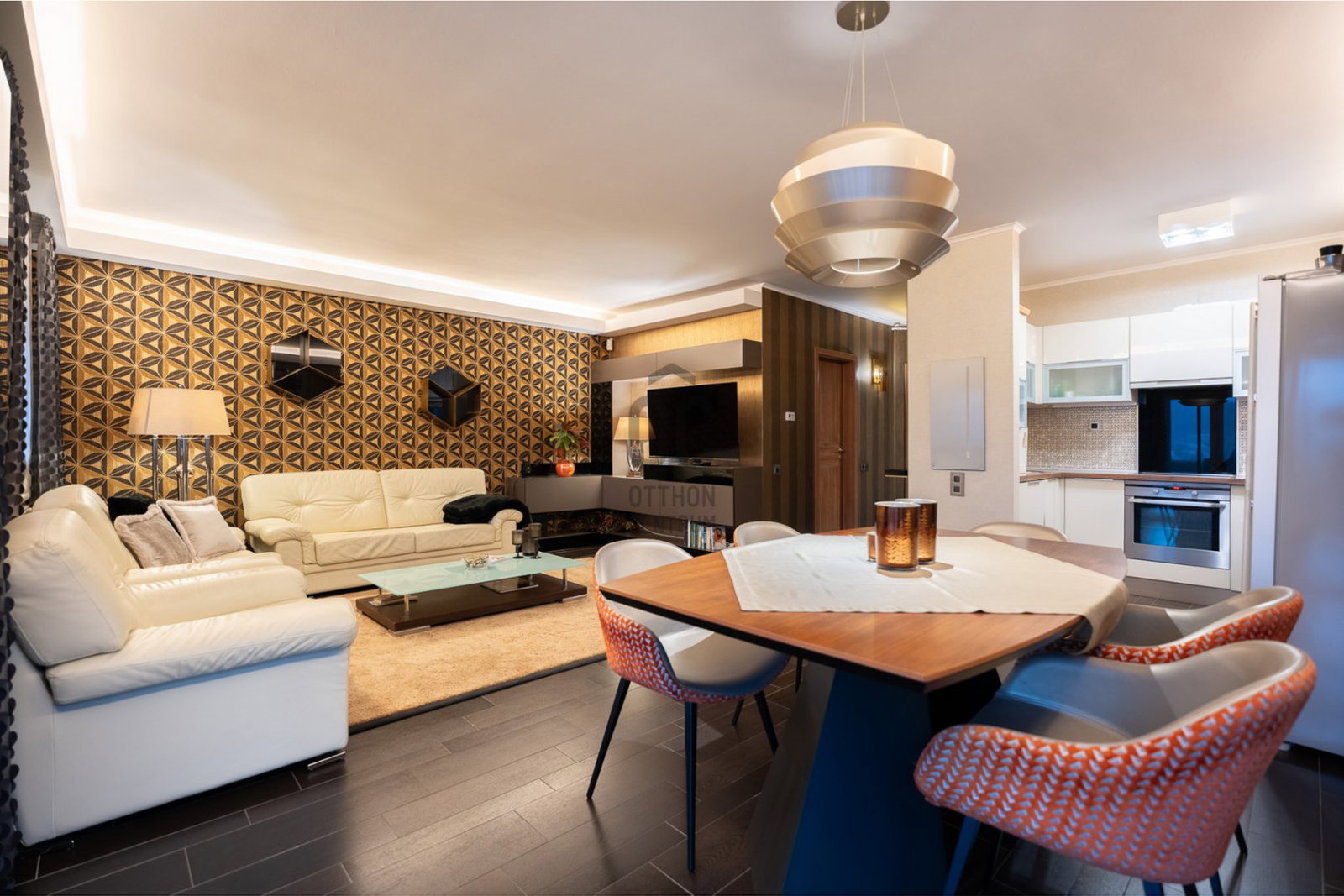 2 bed · 85m² · 145.000.000 ft