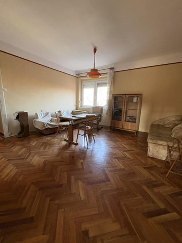 Eladó téglalakás, Győrött 51 M Ft, 2 szobás