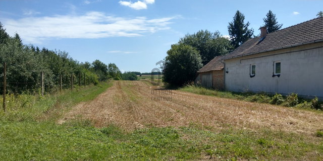 Eladó telek, Szentkozmadombján 3.9 M Ft / költözzbe.hu