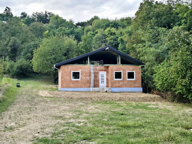 Eladó családi ház, Zalaegerszegen 98.5 M Ft, 4 szobás