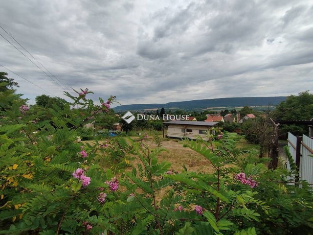 Eladó telek, Tatabányán, Kert utcában 15.99 M Ft