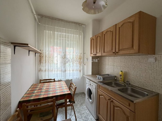 Eladó téglalakás, Pécsett, Garay utcában 34.9 M Ft, 1 szobás