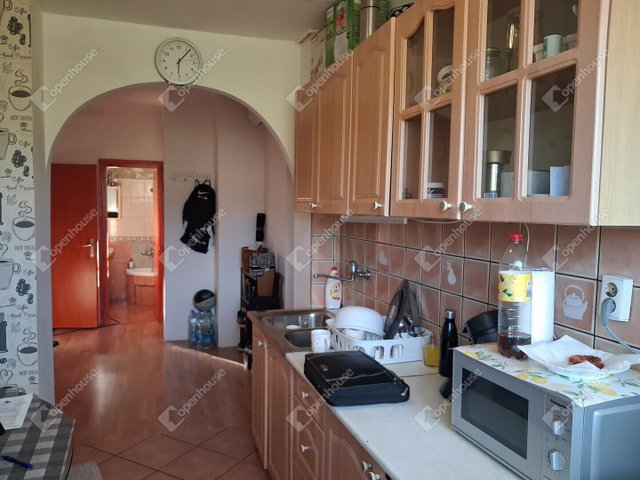 Eladó téglalakás, Tatabányán 38 M Ft, 2 szobás