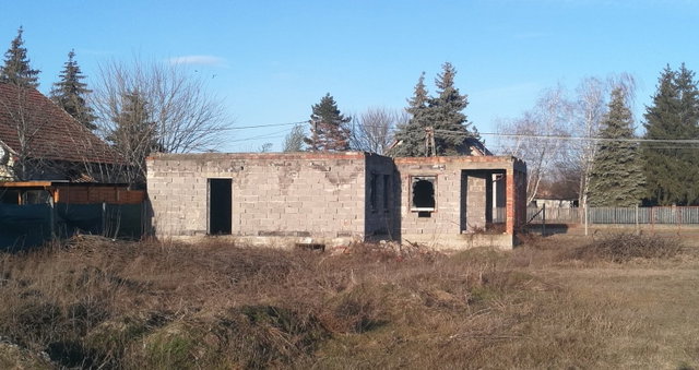 Eladó családi ház, Pirtón 5.5 M Ft, 5 szobás