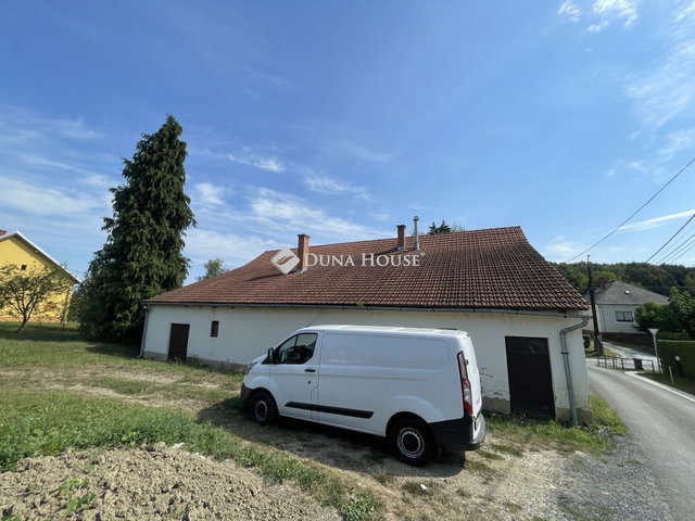 Eladó üzlethelyiség, Szentgotthárdon 35 M Ft