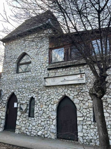 Eladó üzlethelyiség, Nyíregyházán, Pacsirta utcában 39.9 M Ft
