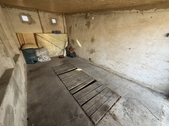Eladó garázs, Kaposváron, Sopron utcában 7.5 M Ft