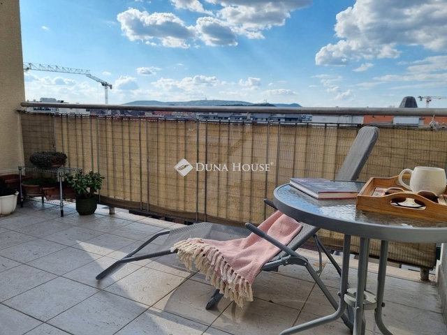 Eladó téglalakás, Budapesten, IX. kerületben 71.9 M Ft, 2 szobás