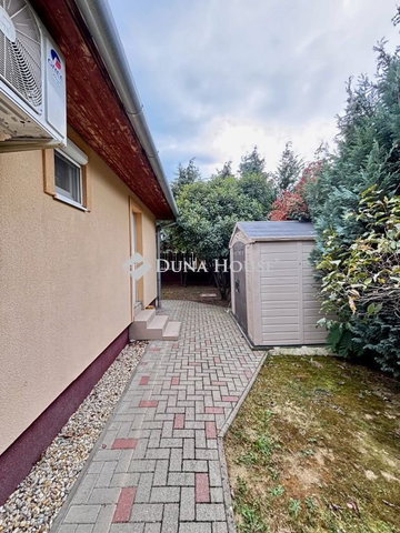 Eladó családi ház, Nagykozáron 135.99 M Ft, 4 szobás