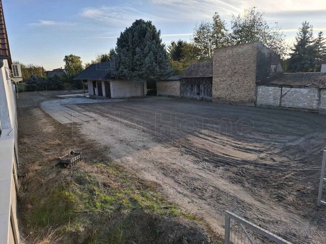 Eladó telek, Győrújfalun 59.9 M Ft / költözzbe.hu