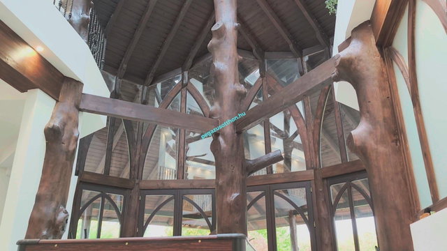 Eladó családi ház, Szarvaskőben 160 M Ft, 5 szobás