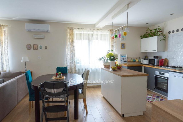 Eladó családi ház, Sármelléken 78 M Ft, 3 szobás