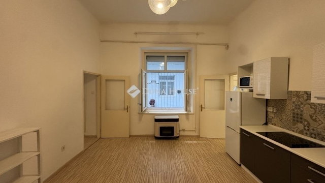 Eladó téglalakás, Budapesten, XIII. kerületben 75 M Ft