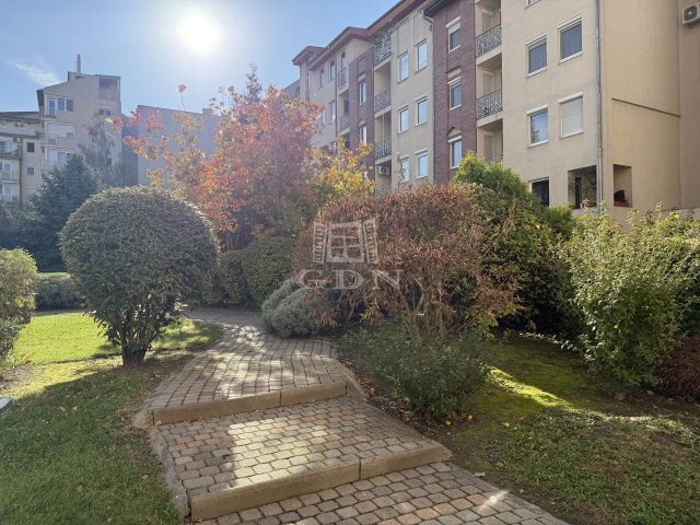 Eladó téglalakás, Budapesten, IX. kerületben 66 M Ft, 1+1 szobás