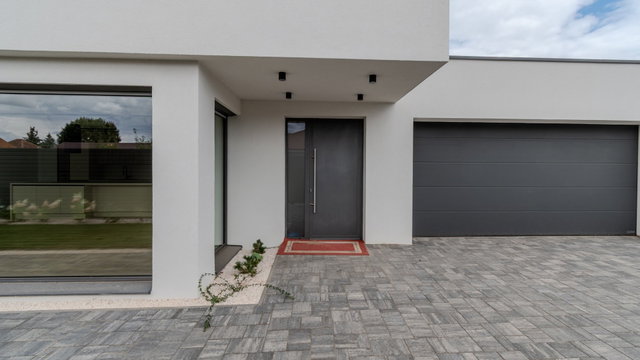 Eladó családi ház, Debrecenben 218.4 M Ft, 5 szobás