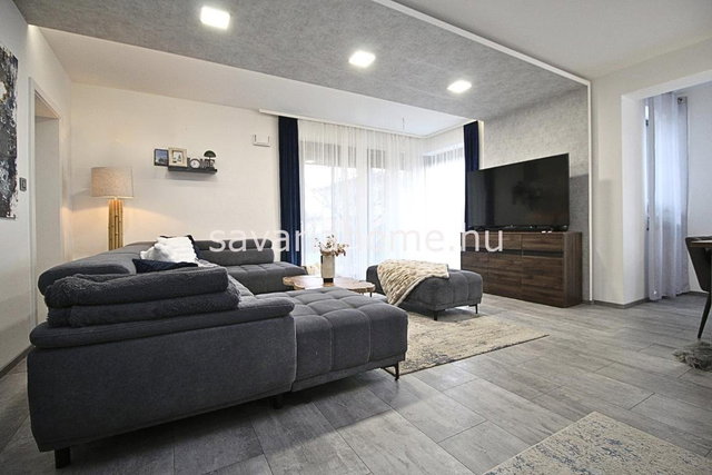 Eladó családi ház, Szombathelyen 149.9 M Ft, 4 szobás