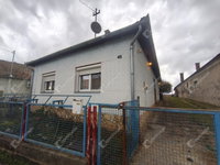 Eladó családi ház, Bolháson 23.9 M Ft, 3 szobás
