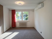 Kiadó panellakás, albérlet, XV. kerületben, Páskomliget utcában